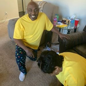 Meet your Posher, Mitchell